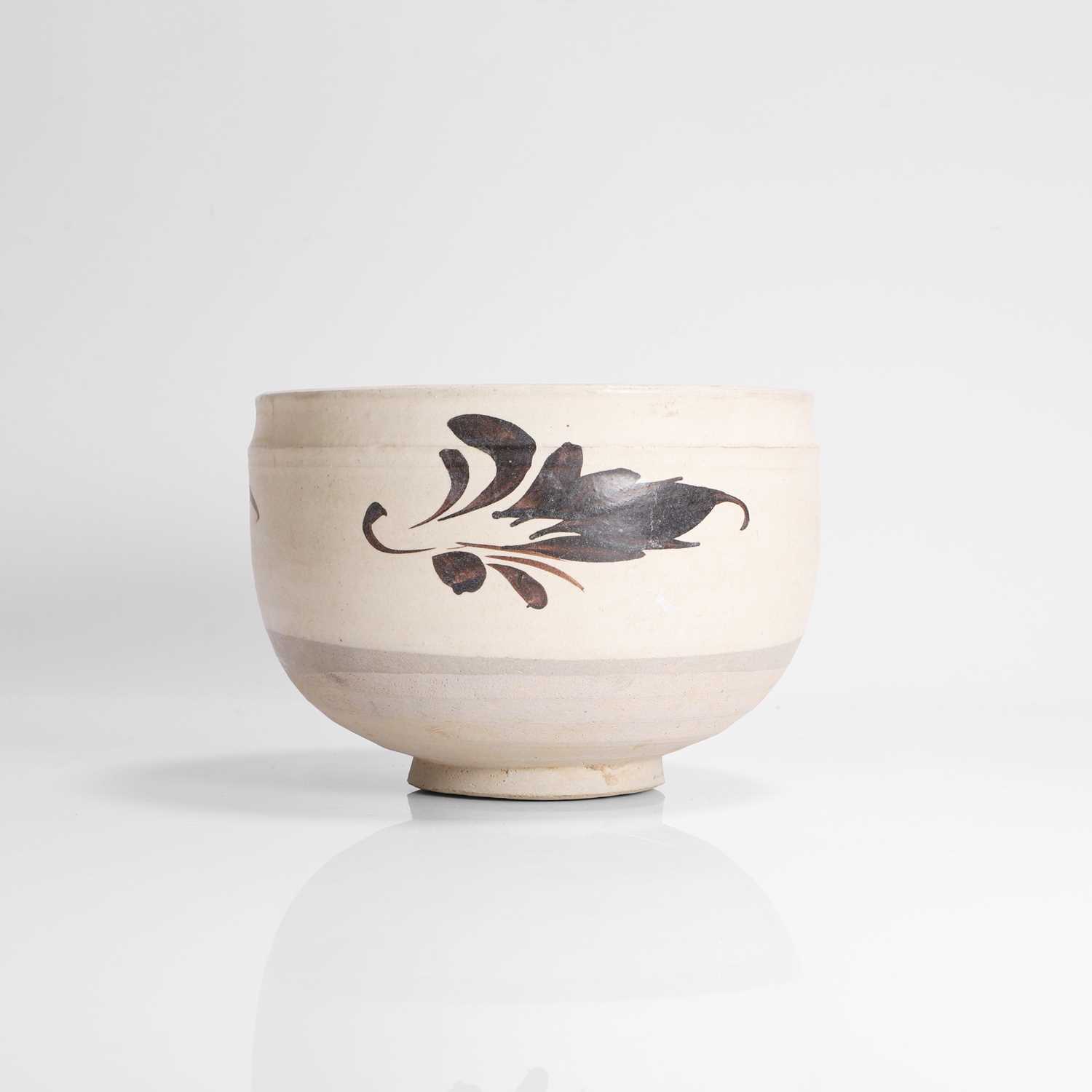 Lot 9 - A Chinese earthenware bowl