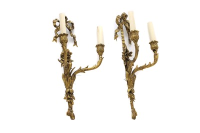 Lot 769 - A set of four giltwood wall sconces