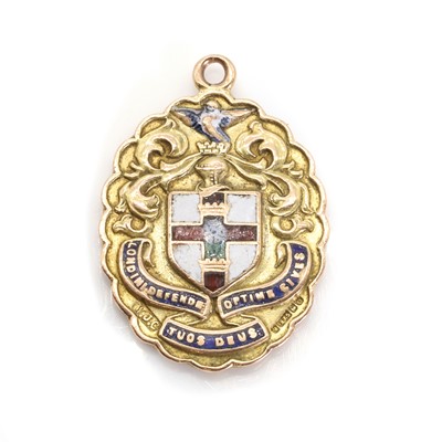 Lot 1408 - A 9ct gold enamelled livery pendant