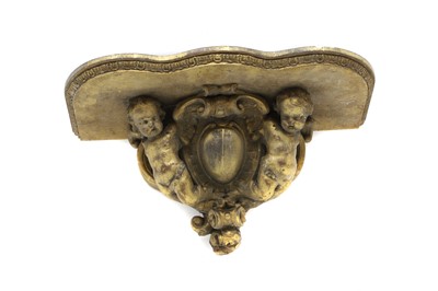 Lot 400 - A giltwood and gesso wall bracket