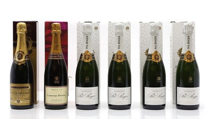 Lot 268 - A selection of Champagnes