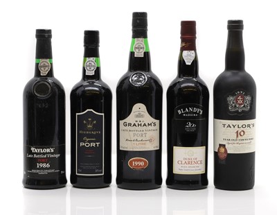 Lot 250 - A selection of fortified and dessert wines