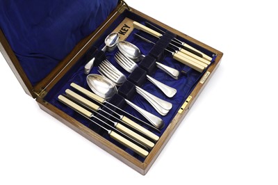 Lot 18 - An oak cased silver plated canteen of cutlery