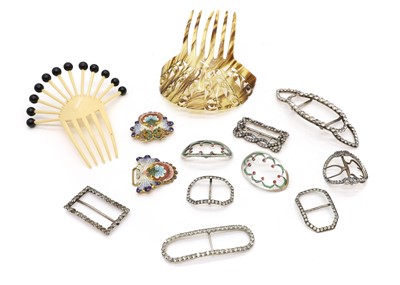 Lot 507 - A collection of buckles and hairclips