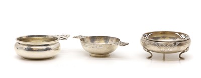 Lot 77 - A Scottish silver quaich