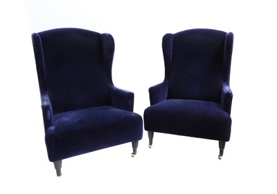 Lot 433 - A pair of 'Ambrosianeum' armchairs