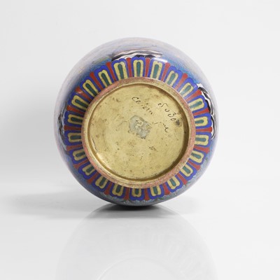 Lot 450 - A Chinese cloisonné vase