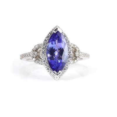 Lot 271 - A white gold tanzanite and diamond ring