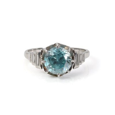 Lot 1064 - An Art Deco platinum blue zircon and diamond ring