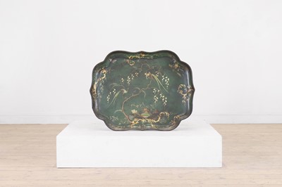 Lot 621 - A papier mâché chinoiserie tray