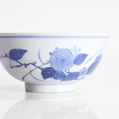 Lot 125 - A Chinese blue and white bowl