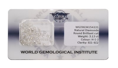 Lot 1258 - A parcel of unmounted graduated round brilliant cut diamonds