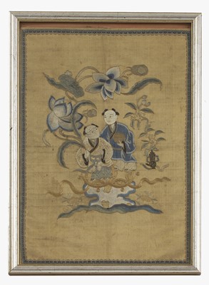 Lot 475 - A Chinese embroidered panel