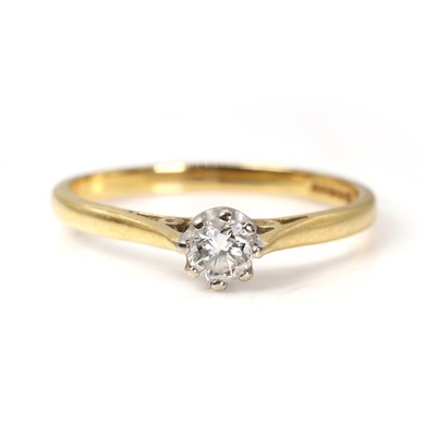 Lot 1093 - An 18ct gold diamond single stone ring