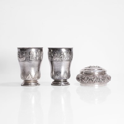 Lot 217 - A pair of Indian silver beakers