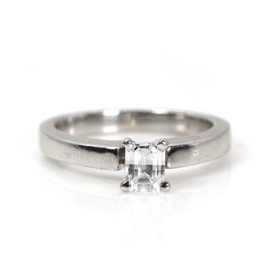 Lot 1104 - A fancy cut diamond ring