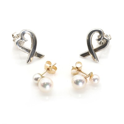 Lot 1319 - A pair of 9ct gold cultured pearl earrings and a pair of silver Tiffany stud earrings