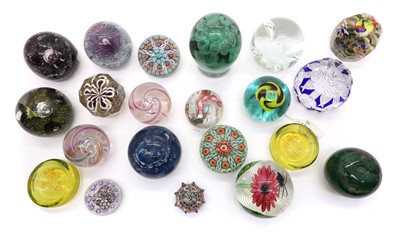 Lot 203 - A collection of glass paperweights