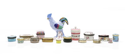 Lot 329 - A Herend porcelain cockerel