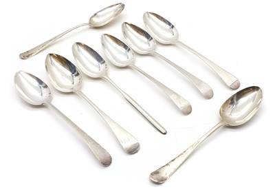 Lot 17 - A collection of silver tablespoons