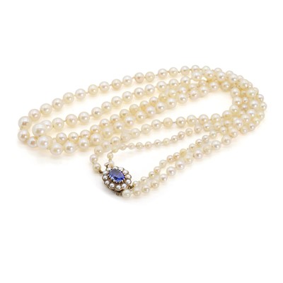 Lot 1197 - A two-row graduated cultured pearl necklace