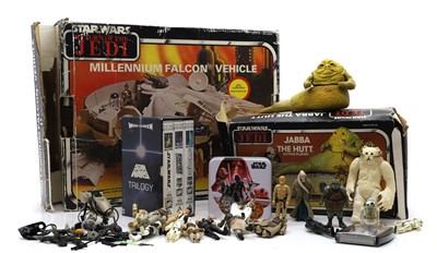 Lot 530 - A Star Wars: Return of the Jedi, Millennium Falcon