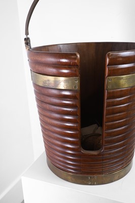 Lot 22 - A George III mahogany plate bucket