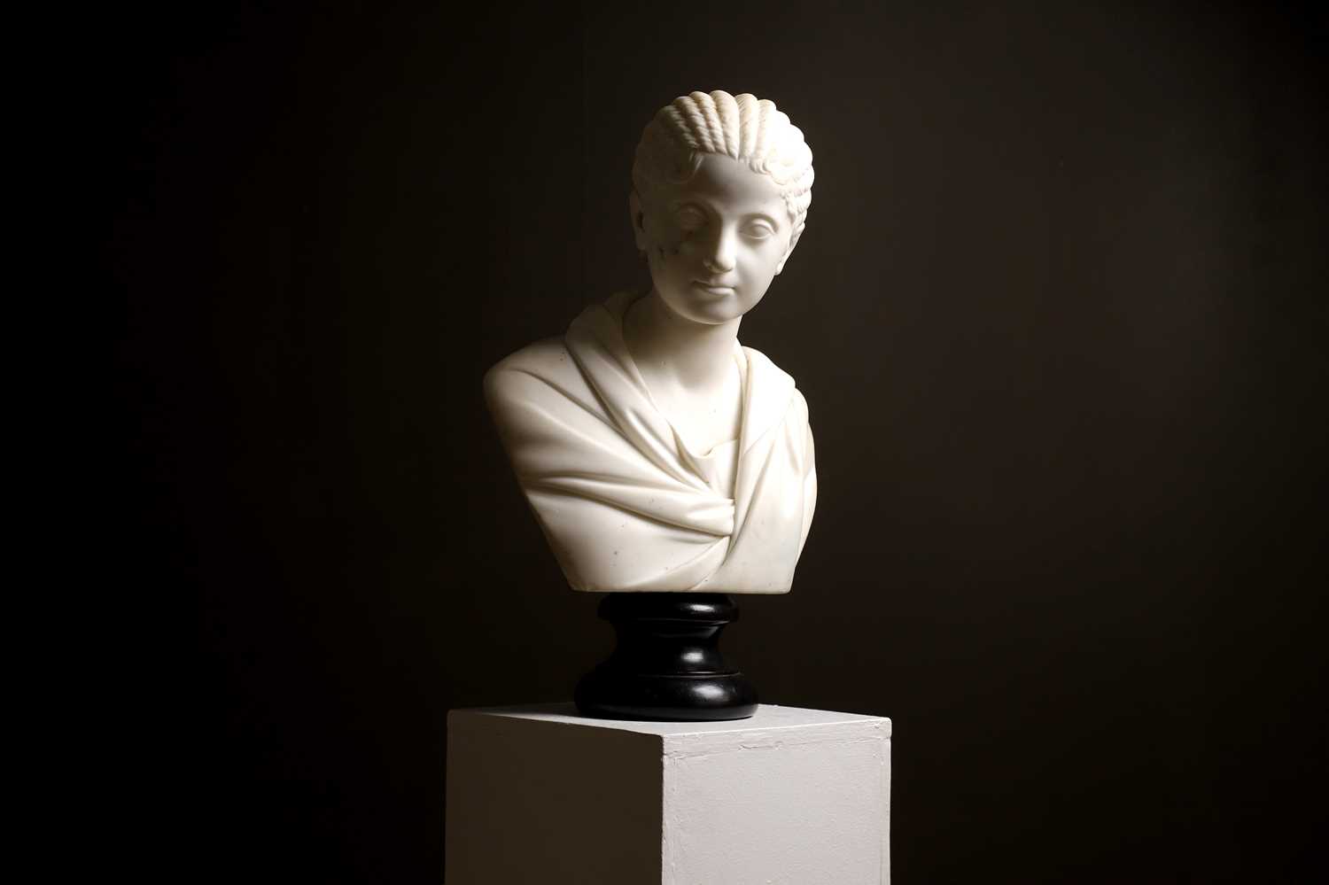 Lot 280 - A carved marble bust of Plautilla