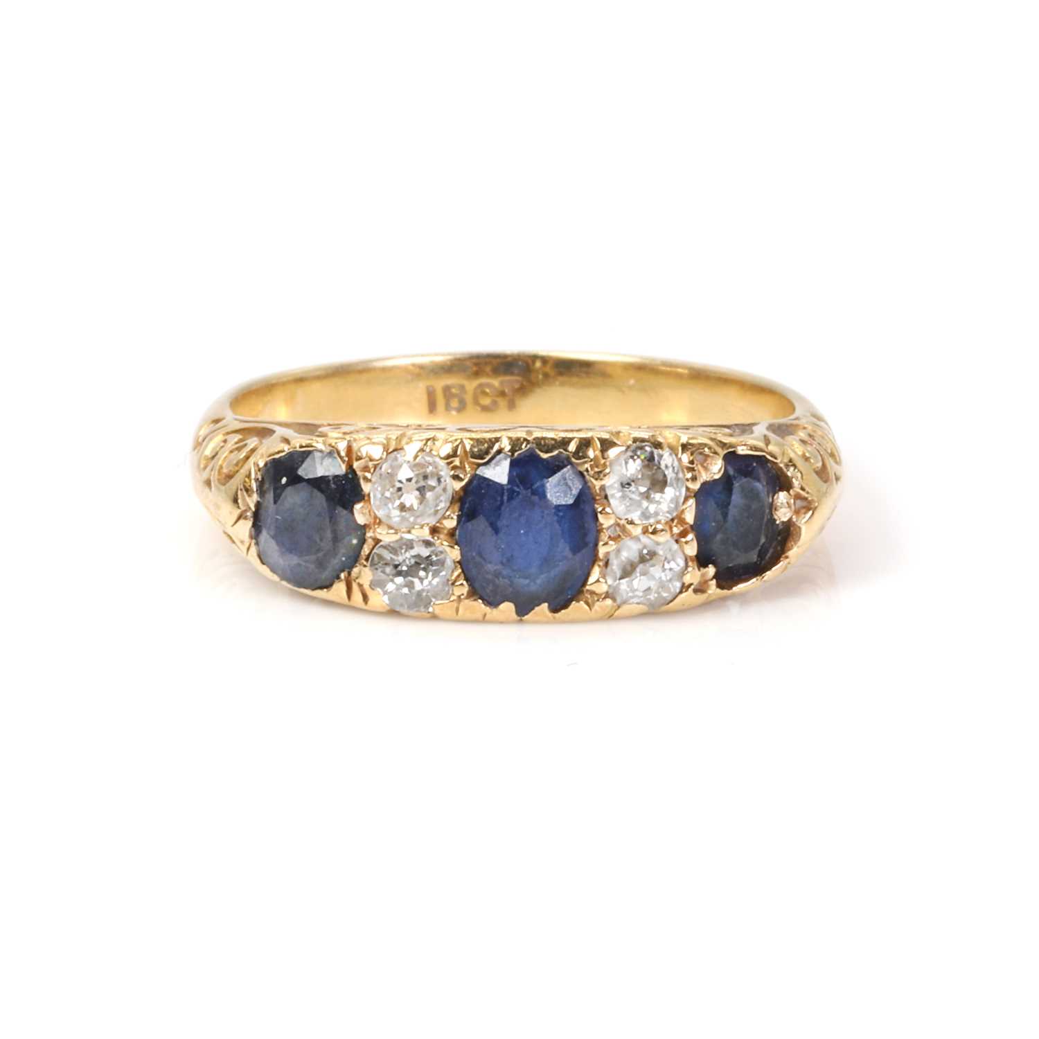 Lot 1027 - A Victorian sapphire and diamond ring