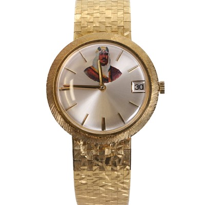 Lot 1472 - A gentlemen's 18ct gold Buren mechanical bracelet watch