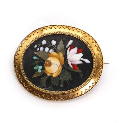 Lot 1021 - A Victorian pietra dura brooch