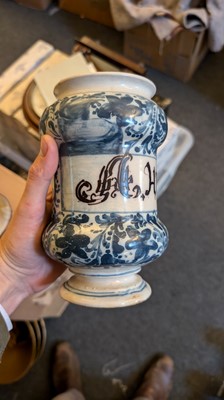 Lot 156 - An Italian faience dry drug jar