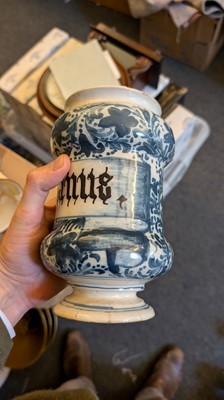 Lot 156 - An Italian faience dry drug jar