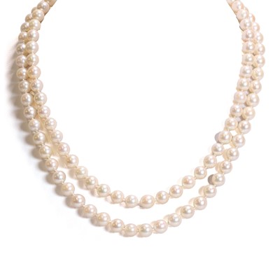 Lot 1216 - A two row uniform cultured pearl necklace