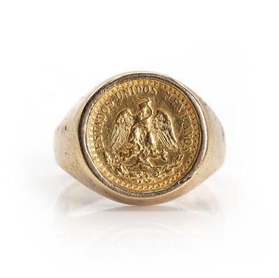 Lot 1412 - A Mexican 2 pesos coin in a 9ct gold signet ring