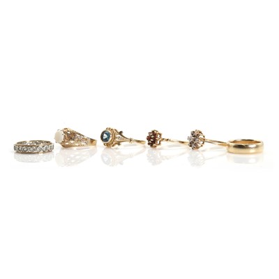 Lot 1329 - A group of six rings