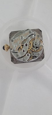 Lot 355 - A ladies' 18ct gold Cartier Tank Louis mechanical strap watch