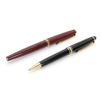 Lot 1515 - A Montblanc Meisterstück fountain pen and a Montblanc Meisterstück pencil