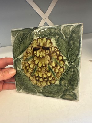 Lot 258 - A William De Morgan (1839-1917) a Sands End Pottery tile