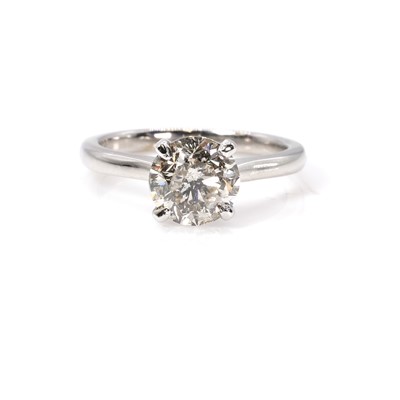 Lot 1105 - A single stone diamond ring