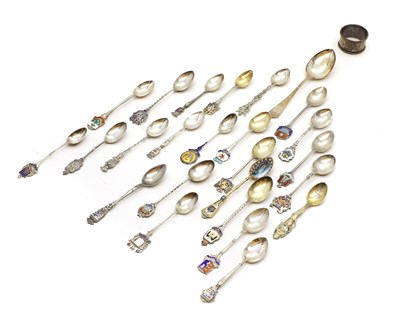 Lot 31 - A extensive collection of silver souvenir spoons