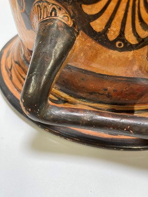 Lot 379 - An Attic red-figured terracotta bell krater