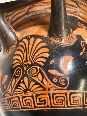 Lot 379 - An Attic red-figured terracotta bell krater