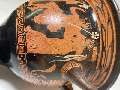Lot 379 - An Attic red-figured terracotta bell krater