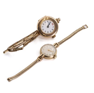 Lot 1512 - A 9ct gold Vertex mechanical watch and a 9ct gold watch head