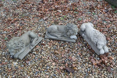 Lot 770 - A set of three of reconstituted stone ‘Chatsworth’ lions