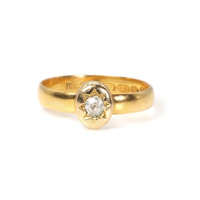 Lot 1422 - A 22ct gold diamond single stone ring