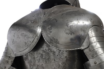 Lot 516 - A full suit of armour and a sword