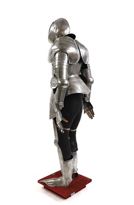 Lot 516 - A full suit of armour and a sword