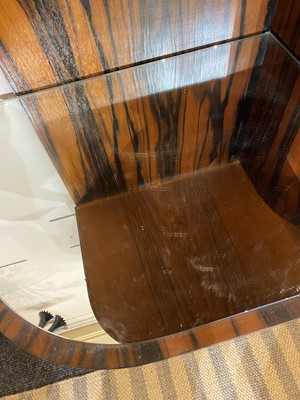 Lot 54 - A Mobili Barraja Art Deco-style Macassar ebony and bird's-eye maple cabinet